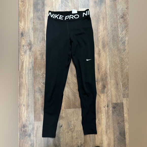 Nike Pro Dri-FIT Black Mesh Side Compression 7/8 Legging Size Small - Picture 2 of 4